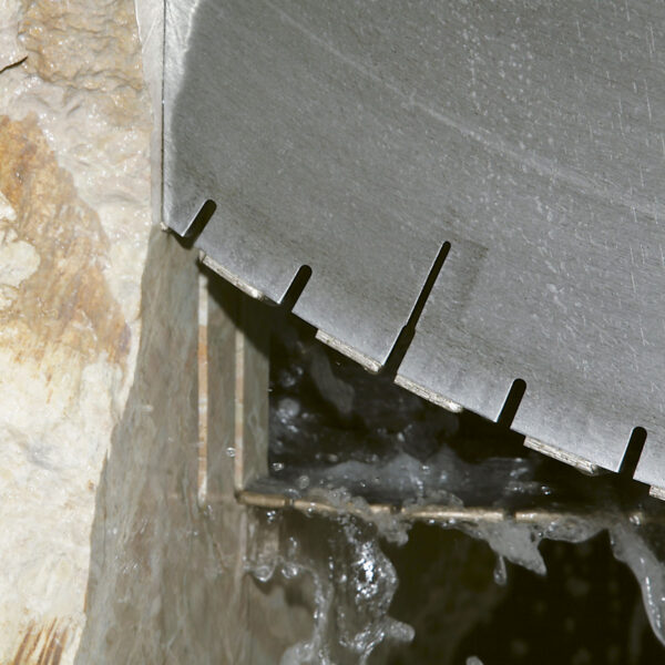 Diamond disc for single disc block cutter - Image 4